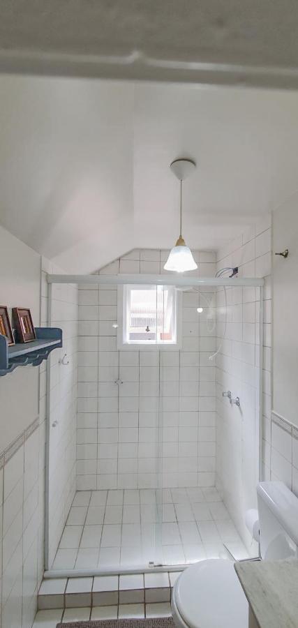 Duplex Floresta Negra - Sua Base Perfeita Em Gramado! Otima Localizacao Lagonegro 500M - 02 Quartos E 02 Banheiros Para Familia Em Condominio Fechad0, Cozinha Completa Com Garagem E Portaria 24H Екстериор снимка