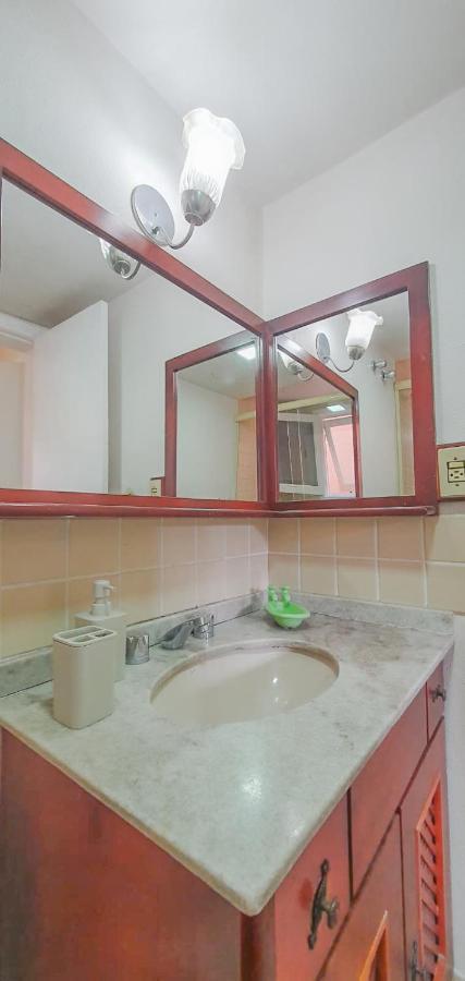 Duplex Floresta Negra - Sua Base Perfeita Em Gramado! Otima Localizacao Lagonegro 500M - 02 Quartos E 02 Banheiros Para Familia Em Condominio Fechad0, Cozinha Completa Com Garagem E Portaria 24H Екстериор снимка